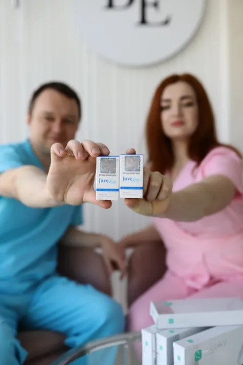 Зображення 2 з 9 у галереї "BOHEMY"