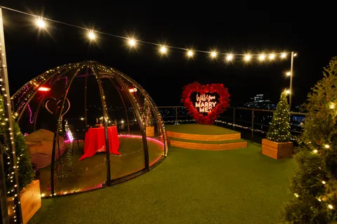 Зображення 1 з 6 у галереї "Вище Неба"