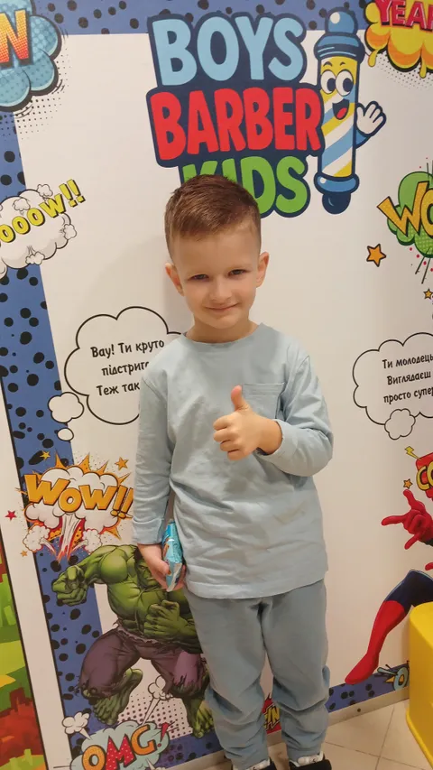 Зображення 2 з 21 у галереї "Boys BarberKids"
