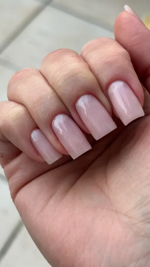 Zdjęcie 10 z 50 w galerii "Lana Nails Studio"