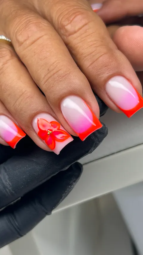 Zdjęcie 1 z 50 w galerii "Lana Nails Studio"