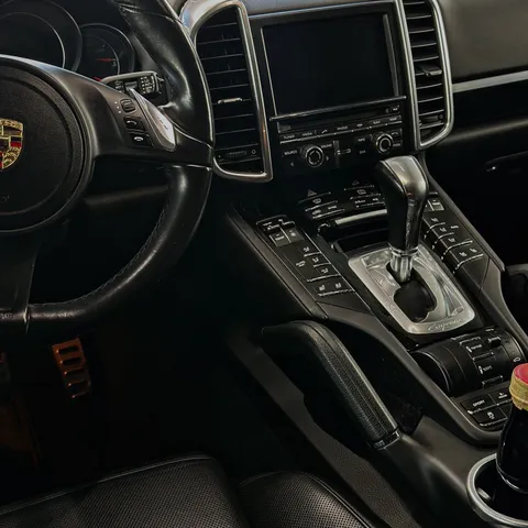 Зображення 1 з 27 у галереї "PRcolor.studio"