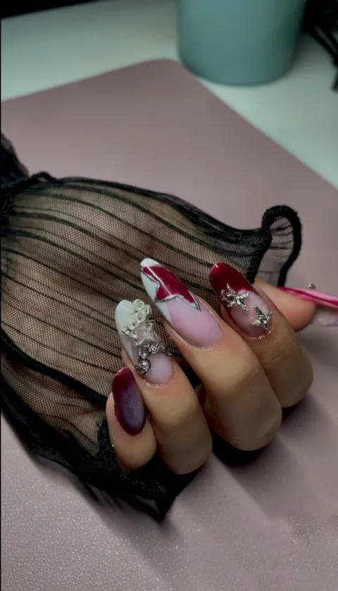Zdjęcie 3 z 5 w galerii "OLIV-RO Nails"