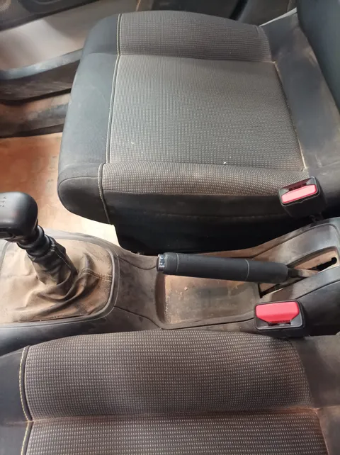Imagen 3 de 5 en la galería de "ERIDAN 2015 S.L. Limpia auto Cadrete"
