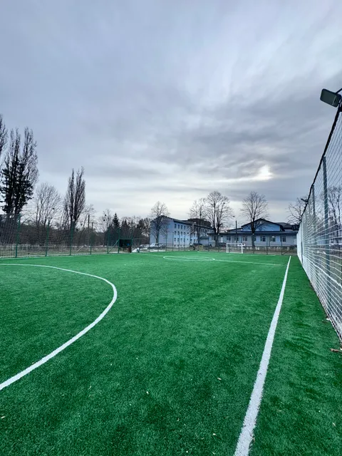 Зображення 3 з 9 у галереї "October Arena Chernivtsi"