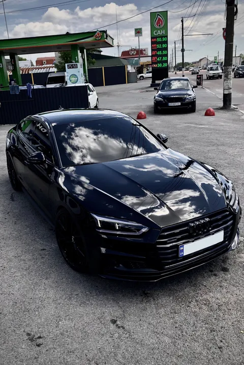 Зображення 4 з 10 у галереї "AUTOLAB"