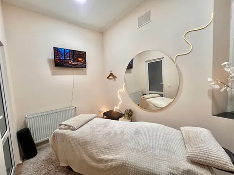 Зображення 6 з 8 у галереї "relight.massage"