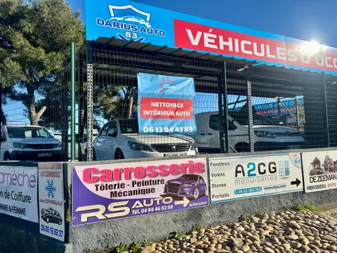 Image 2 sur 4 de la galerie « Pigeon Clean »