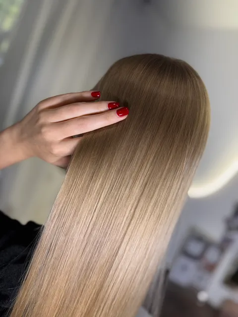 Зображення 2 з 18 у галереї "Keratin studio"