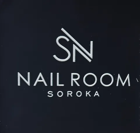 Зображення 1 з 2 у галереї "Soroka Nail Room"