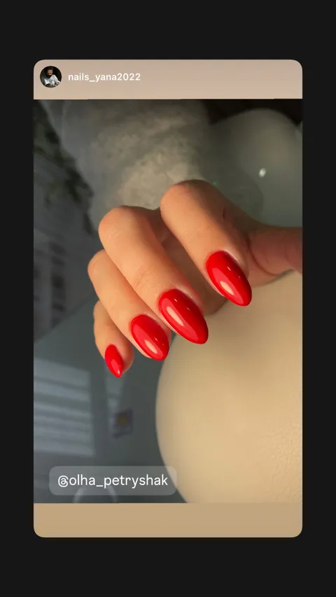 Зображення 1 з 21 у галереї "NailsLAB"