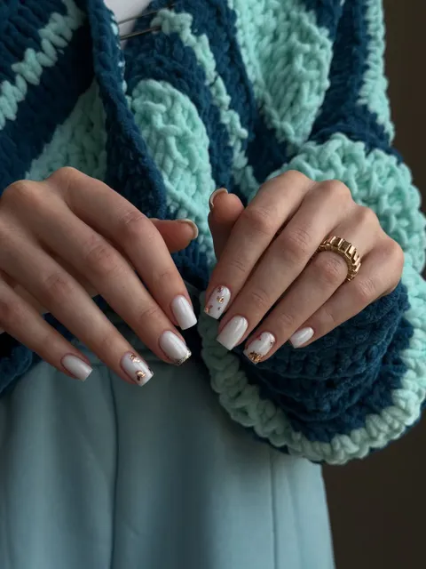 Изображение 3 от 38 в галерията на "SIBOVA NAILS STUDIO"