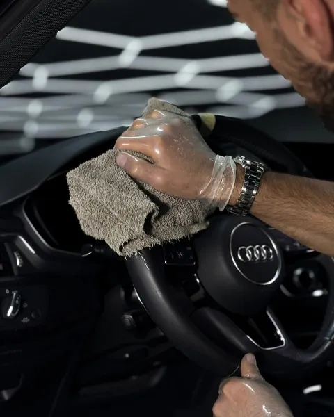 Зображення 7 з 17 у галереї "DARKSIDE"