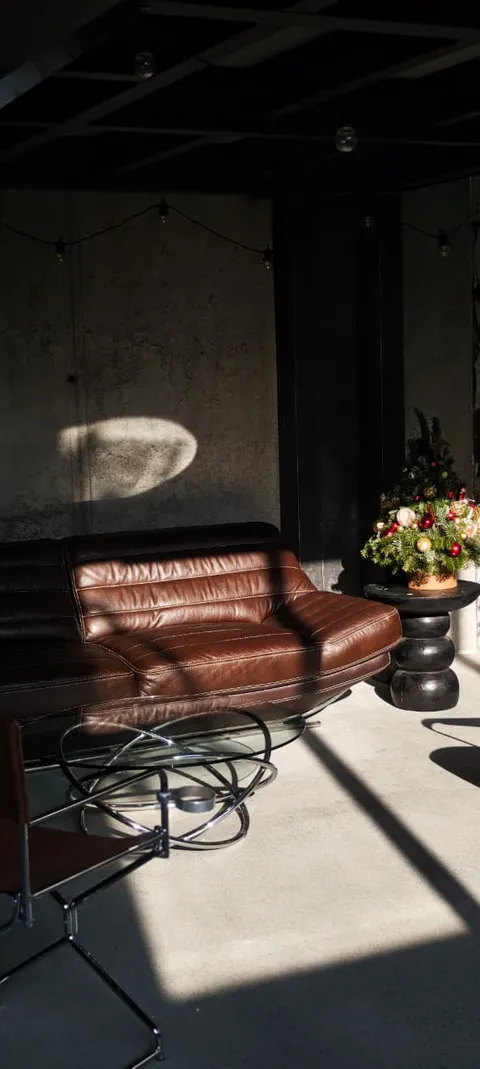 Изображение 7 из 30 в галерее "Место для съемок, событий и творческих встреч"