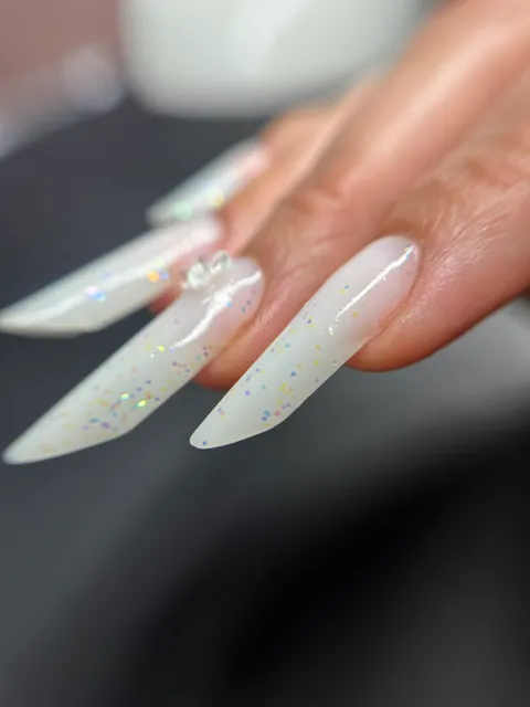 Зображення 3 з 15 у галереї "kava.nails.bar"