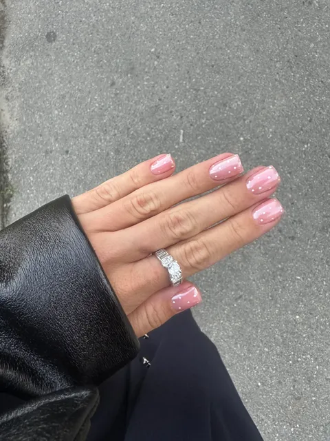 Зображення 5 з 15 у галереї "kava.nails.bar"