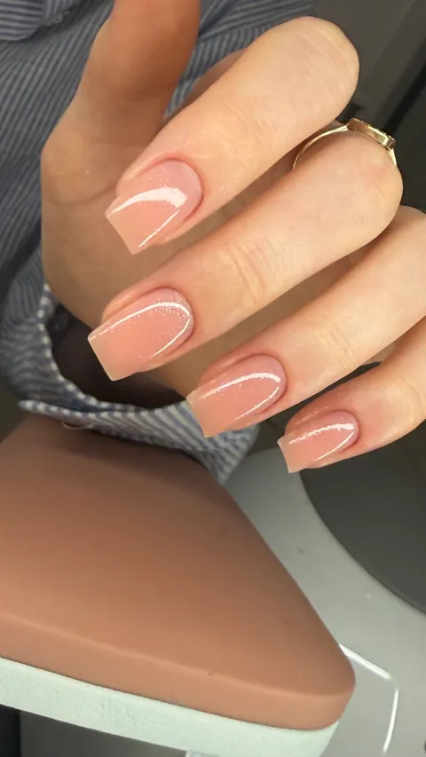 Зображення 7 з 15 у галереї "kava.nails.bar"