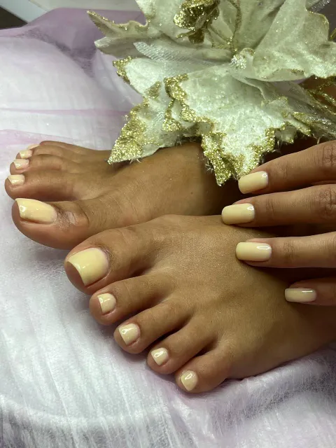 Зображення 10 з 15 у галереї "kava.nails.bar"