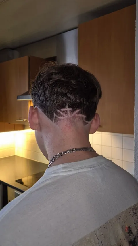 Bild 7 von 10 in der Galerie von "eliblendz"