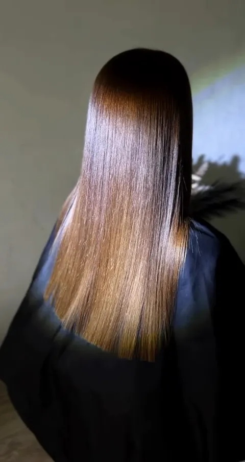 Зображення 2 з 4 у галереї "Keratin_plt"
