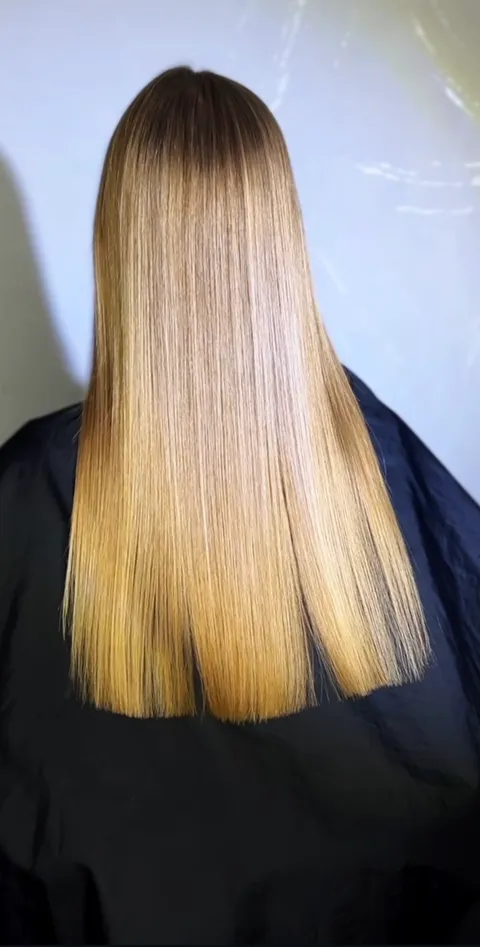 Зображення 3 з 4 у галереї "Keratin_plt"