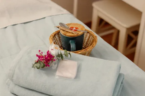 Imagen 2 de 11 en la galería de "~ Trementina, Salut i Bellesa natural ~"