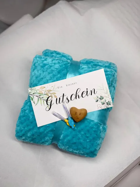 Bild 5 von 6 in der Galerie von "Naturreine Zahnkosmetik"