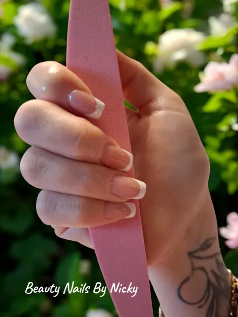 Bild 1 von 13 in der Galerie von "Beauty Nails By Nicky"