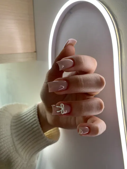 Зображення 1 з 9 у галереї "by_anna.nailss"