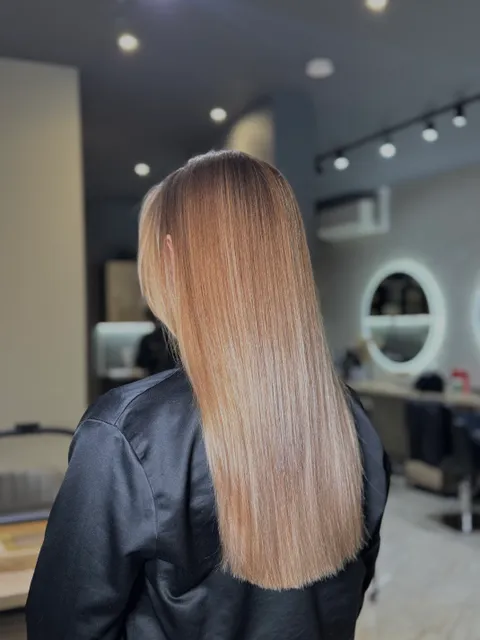 "Backstage Studio" gallery image 9 of 24