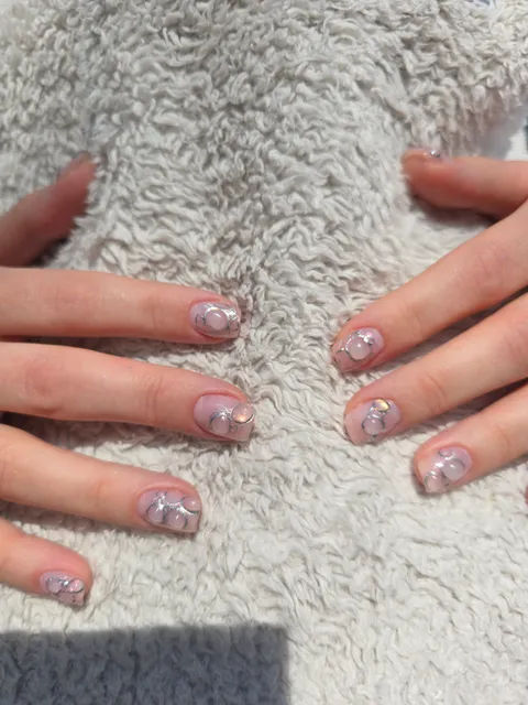 Bild 4 von 15 in der Galerie von "Urban Nail Lab"