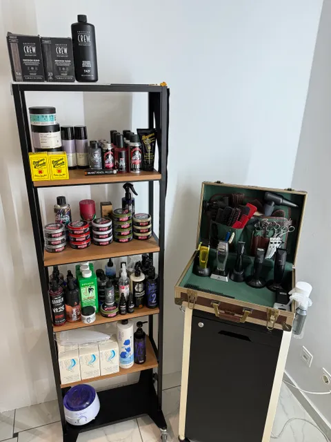 Зображення 8 з 21 у галереї "BARBERDOS"