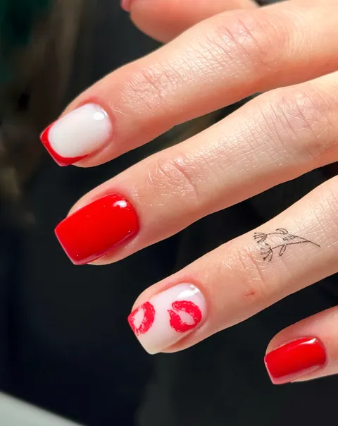 Afbeelding 2 van 8 in de galerij van "AlinaT nails"