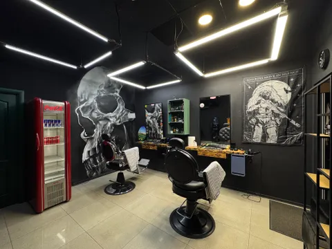 Зображення 1 з 1 у галереї "PRNK Hair Club"
