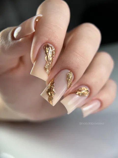 Зображення 1 з 11 у галереї "nails.dobrovolska"