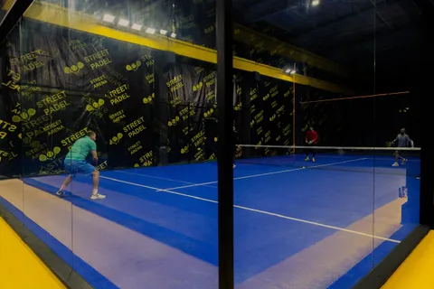 Зображення 5 з 11 у галереї "STREET ARENA"