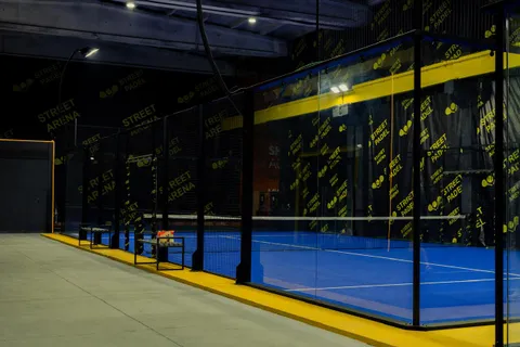 Зображення 1 з 11 у галереї "STREET ARENA"