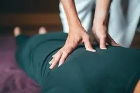 Image 5 of 7 in the gallery of "Princess Relax & Unwind Massage"