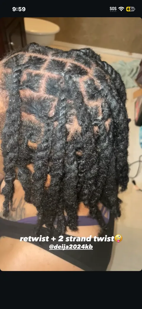 Image 4 of 6 in the gallery of "Done by Angele"