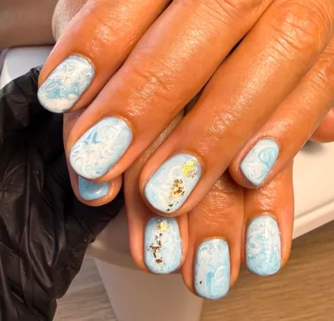Afbeelding 6 van 17 in de galerij van "Auvri NailStudio"