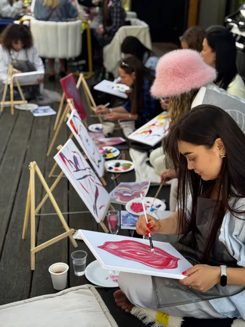 Zdjęcie 5 z 23 w galerii "We.Draw"