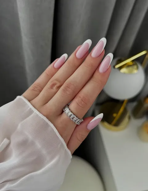Zdjęcie 8 z 17 w galerii "DI&Polly nails"