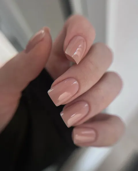 Zdjęcie 2 z 17 w galerii "DI&Polly nails"