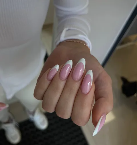 Zdjęcie 1 z 17 w galerii "DI&Polly nails"