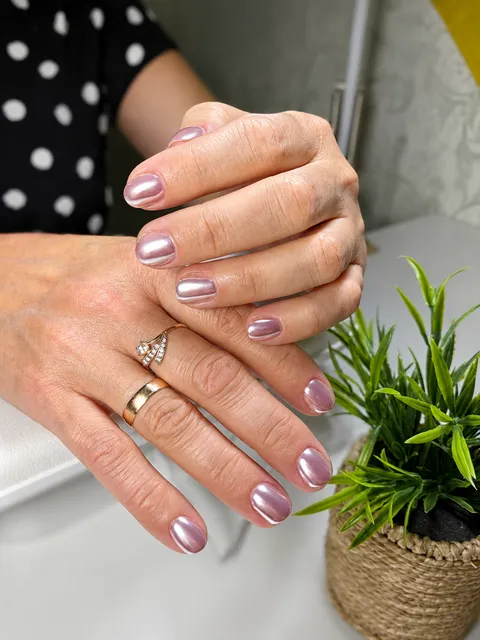 Зображення 2 з 9 у галереї "Irina Yeromenko Nail Artist"