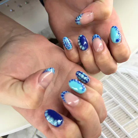 Image 2 of 29 in the gallery of "Modern Muse Nails & Spa | Nail Salon Portland Oregon"