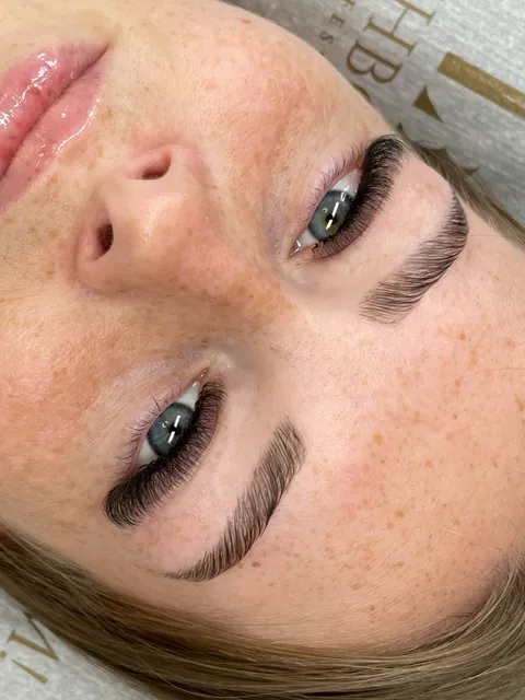 Bild 6 von 9 in der Galerie von "Marlene Valentina - Wimpern / Kosmetik- Ludwigshafen am Rhein"