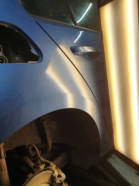 Зображення 8 з 8 у галереї "АвтоСтудія з видалення вм'ятин м.Бровари"