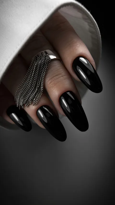 Image 7 sur 11 de la galerie « IVABEAUTY.PARIS »