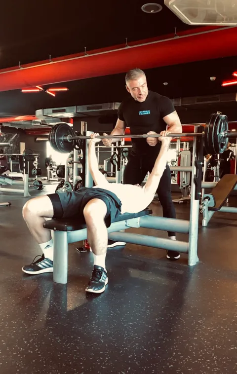 Bild 2 von 5 in der Galerie von "Personal Trainer Sergej Sibel"